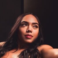 SHARLOTBLACK webcam model