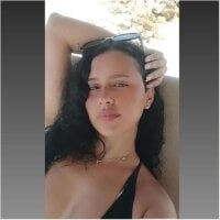 MIA-WHITEE: офлайн-чат