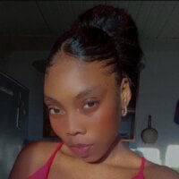 Dayana9747 webcam model