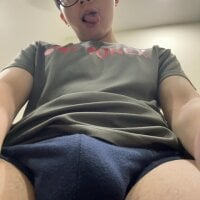 YourBoYyyyyyyy webcam model