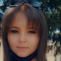 _Agnes_ Adlı Modelin Çevrimdışı Sohbet Odası