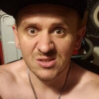 momhunter970 webcam