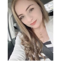 emily_cartey-'s Profile Pic