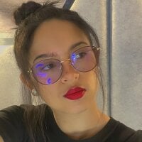 evelyn__rios from Stripchat
