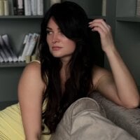 RoxxieJet's Offline Chat Room