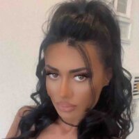 anadeea's Offline Chat Room