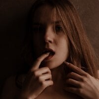 KarriBrownd webcam model