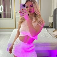 ChloeVelvetLive Webcam