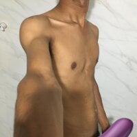 2000Navindu model avatar