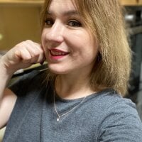 Dark_lady99 webcam model