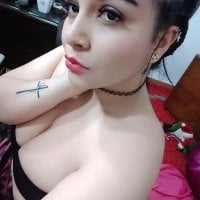 sarahparker18's Offline Chat Room