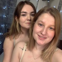 RinaDorris' Offline Chat Room