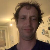 Tarzan140's Offline Chat Room