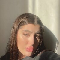 gigi-69's Offline Chat Room