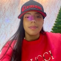 Laurabaddie model avatar