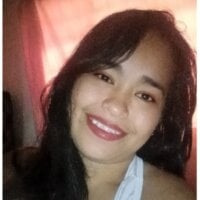 estrelladupont123's Offline Chat Room