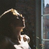 Ooooooli's Avatar Pic