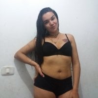 sammy_taylox10 Adlı Modelin Çevrimdışı Sohbet Odası