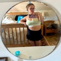 mommyxxmilkerxx webcam