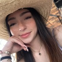Sophiadk webcam model
