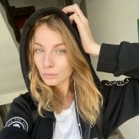 Emilia_white: офлайн-чат