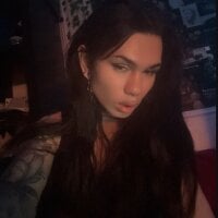 Linwy69's Avatar Pic