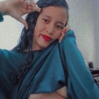 Rosa_Sweet_'s Offline Chat Room