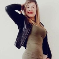 aitiana_miller অফলাইন চ্যাট রুম