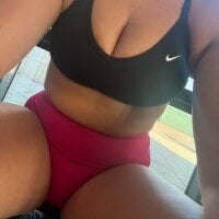 HotWifeJules' Avatar Pic