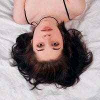 evaaadams 離線聊天室