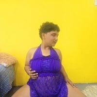 IndianFoxyXXX webcam model