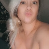 Thicki_Vicki_91 offline chatszobája