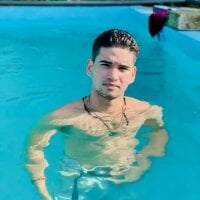 Valentino9_9 webcam