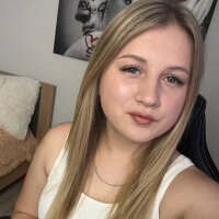 BlondieBabe_