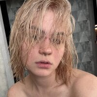 DaisyLiss webcam model