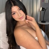 alessandrabloom webcam model