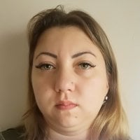 Liya_Sexy's Offline Chat Room