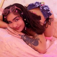 HelenaSwani webcam