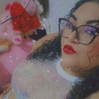 Danavane22 webcam model