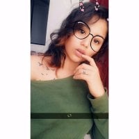 zoe_devine18's Offline Chat Room