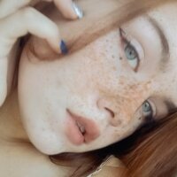 Anastasia_Lily's Offline Chat Room