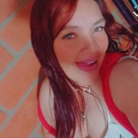 cristalhotsexy's Offline Chat Room