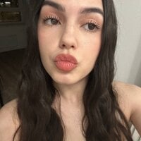MiaBlisss_ webcam