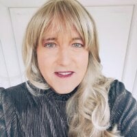 Louve_extravesti offline chatrum