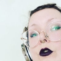 missgold's Offline Chat Room