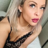 ZoeMesmerize's Avatar Pic