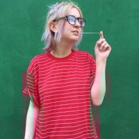 LOLA_COLLINS' Offline Chat Room