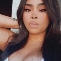 MadamPinky webcam