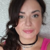 Heavened_Luna webcam model