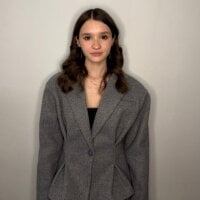 ElliPulfordのアバター写真